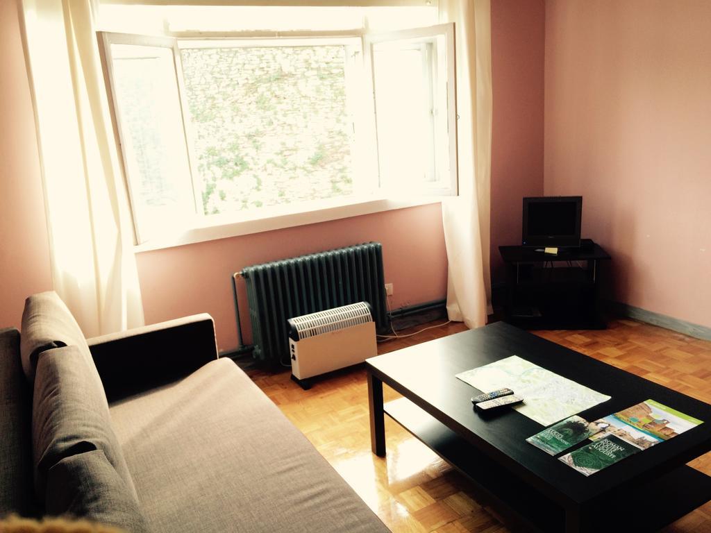 Apartment Lugo Rooms Quarto foto